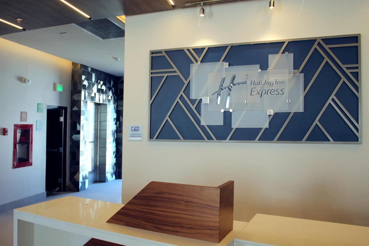 Holiday Inn Express - Monterrey - Fundidora By Ihg Exterior photo