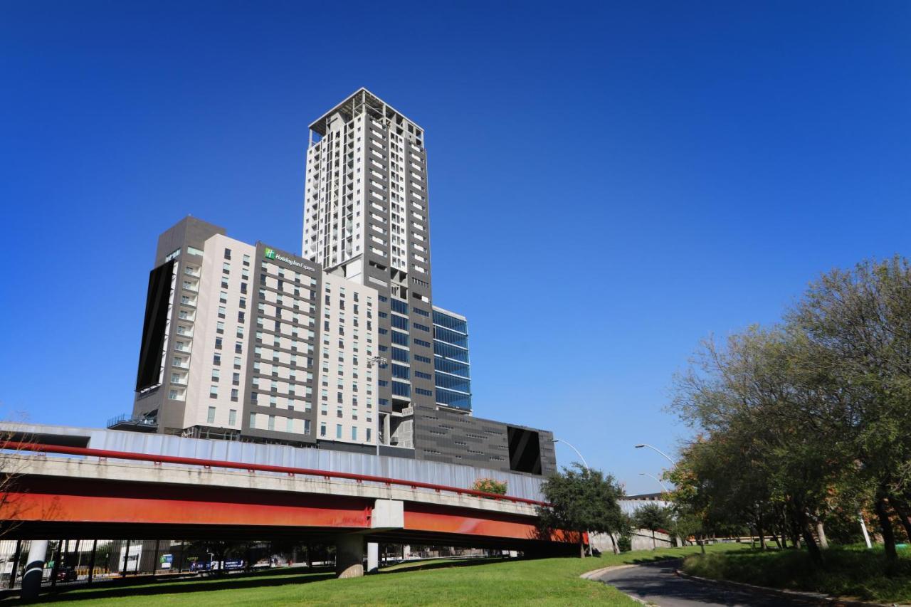 Holiday Inn Express - Monterrey - Fundidora By Ihg Exterior photo