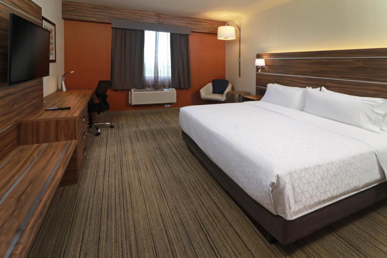 Holiday Inn Express - Monterrey - Fundidora By Ihg Exterior photo